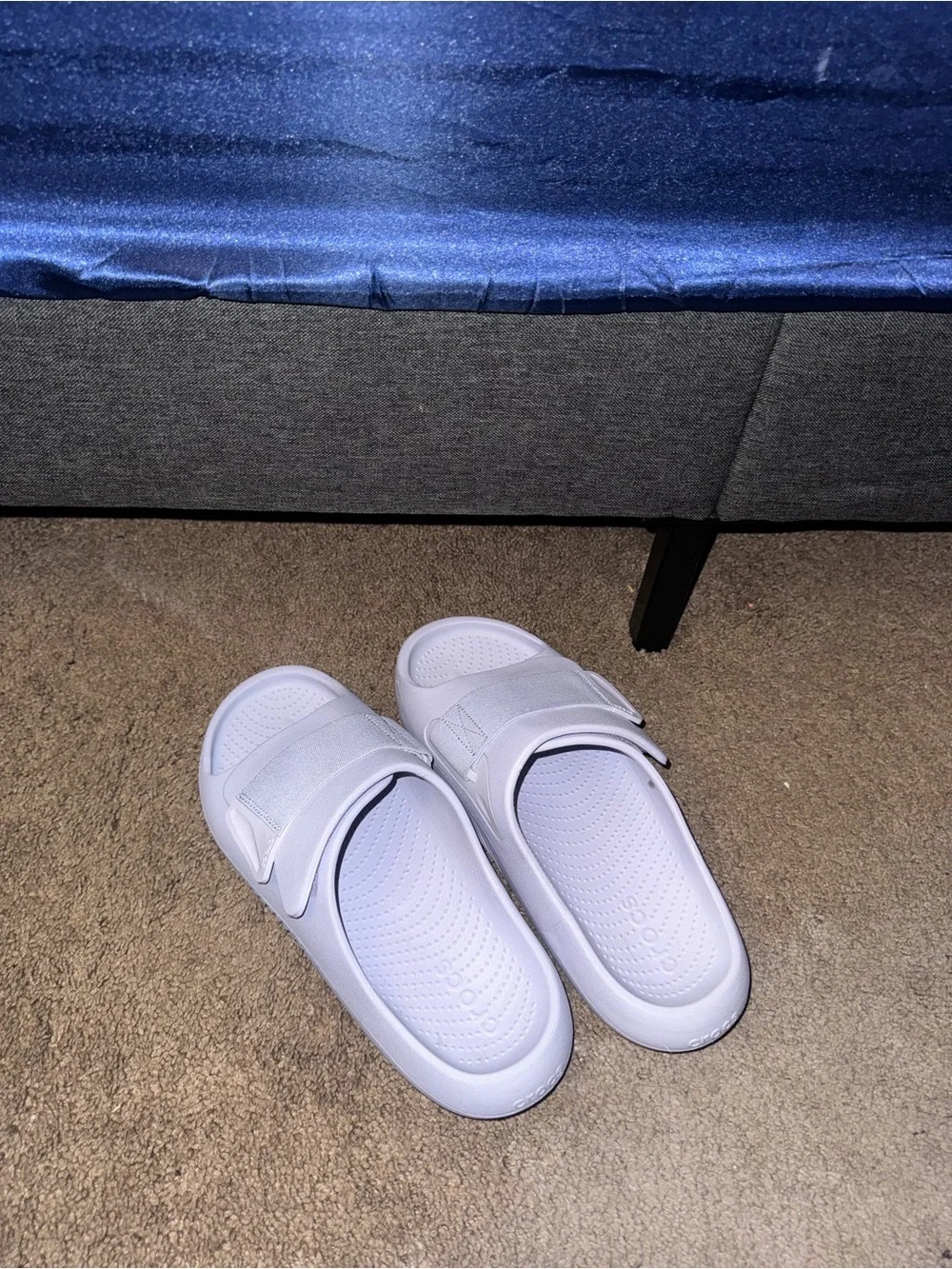 Crocs Mellow Luxe Recovery Slides (Purple Moon)